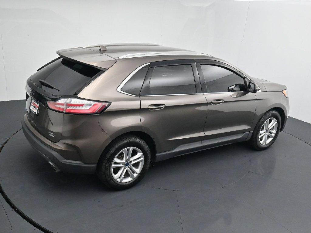 Used 2019 Ford Edge SEL AWD/4WD image 30