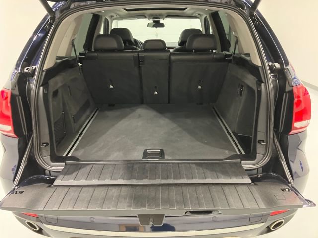 Used 2014 BMW X5 xDrive35d image 44