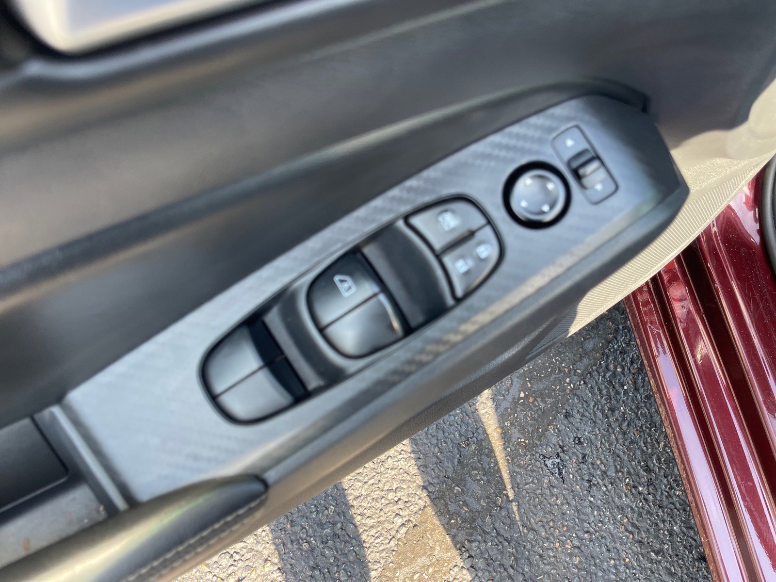 Used 2025 Nissan Altima 2.5 SV image 8