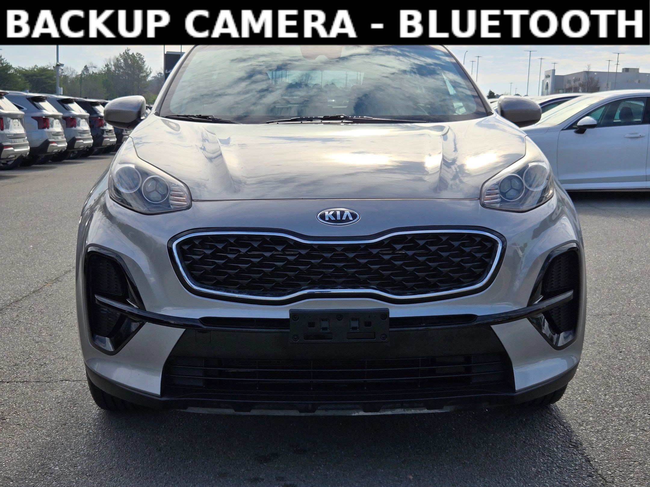 Used 2021 Kia Sportage LX image 2