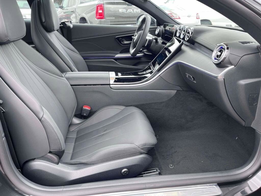 New 2026 Mercedes-Benz CLE 450 4MATIC Coupe image 19