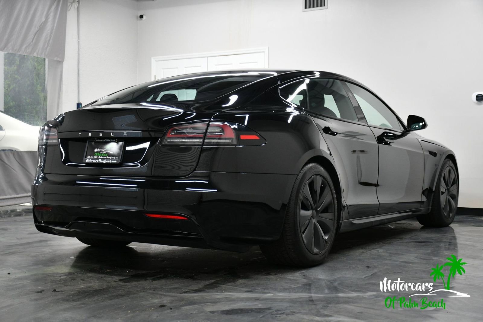 Used 2024 Tesla Model S AWD/4WD image 19