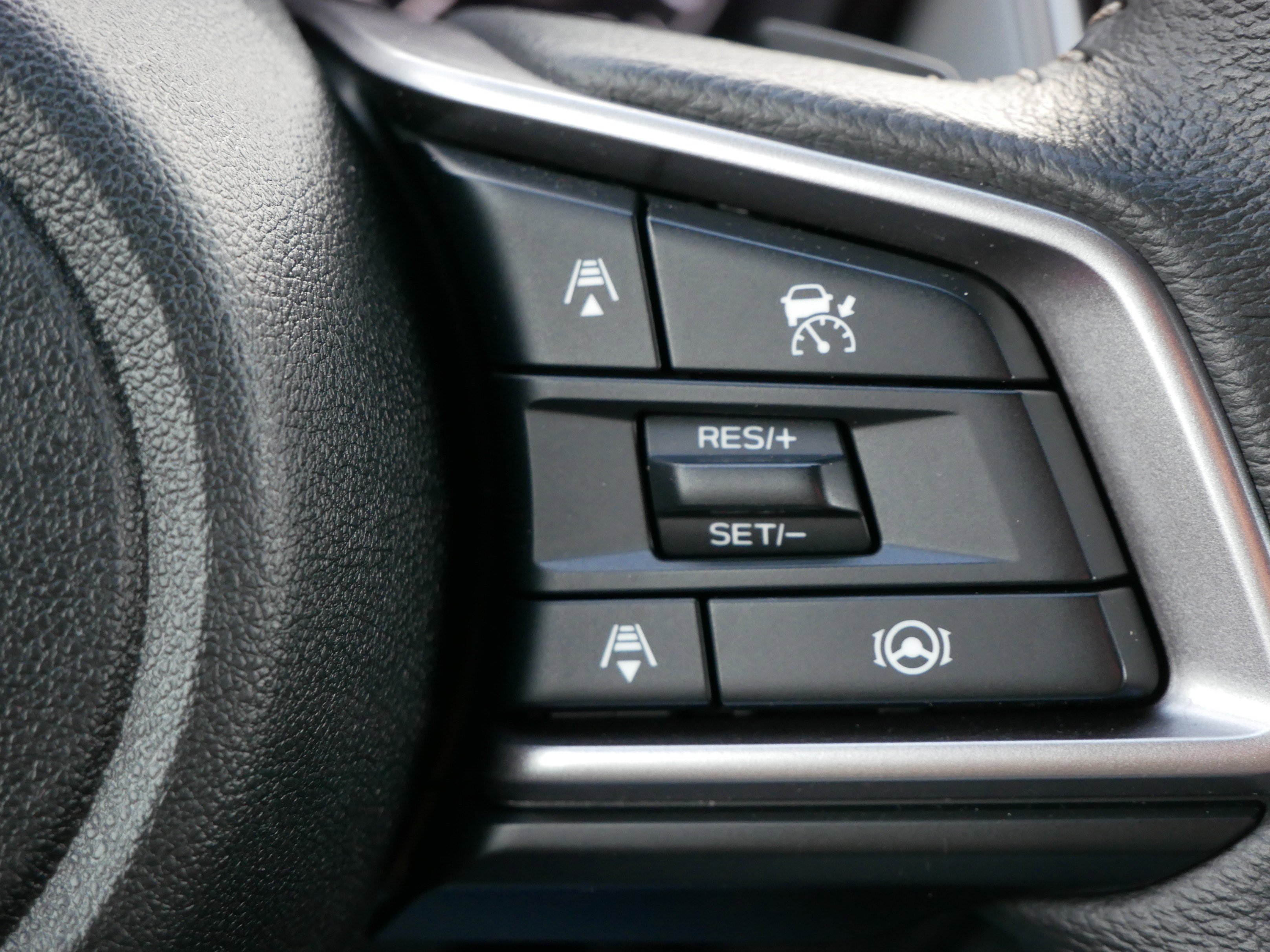 Certified 2025 Subaru Outback Premium image 30