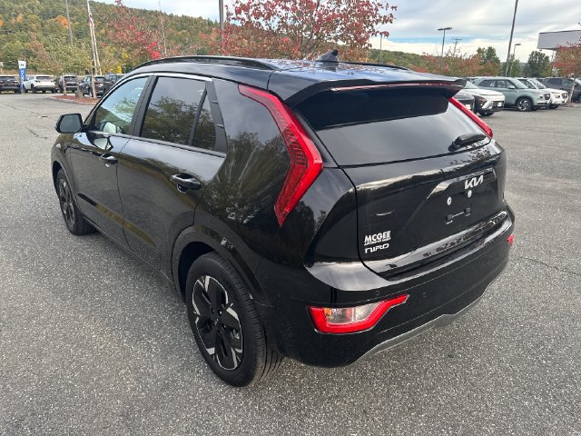 Used 2025 Kia Niro Wind w/ Wind Preserve Package FWD image 3