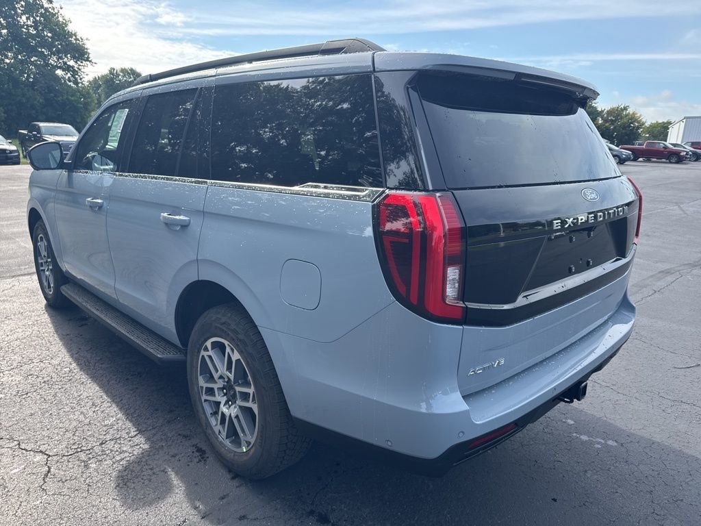New 2025 Ford Expedition Active AWD/4WD image 5