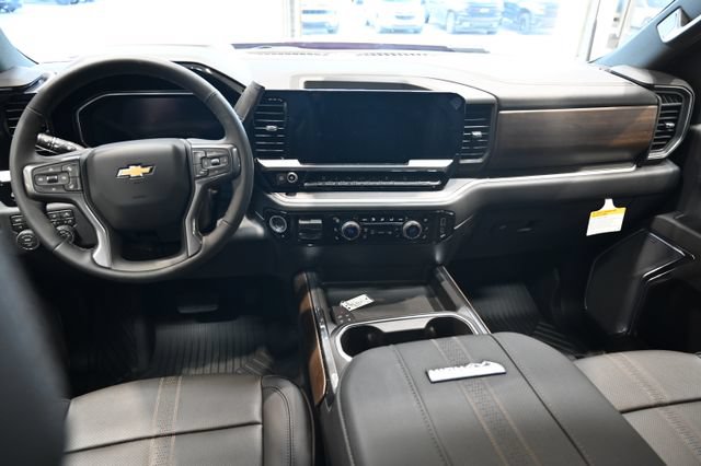 New 2026 Chevrolet Silverado 2500 High Country w/ High Country Premium Package AWD/4WD image 15