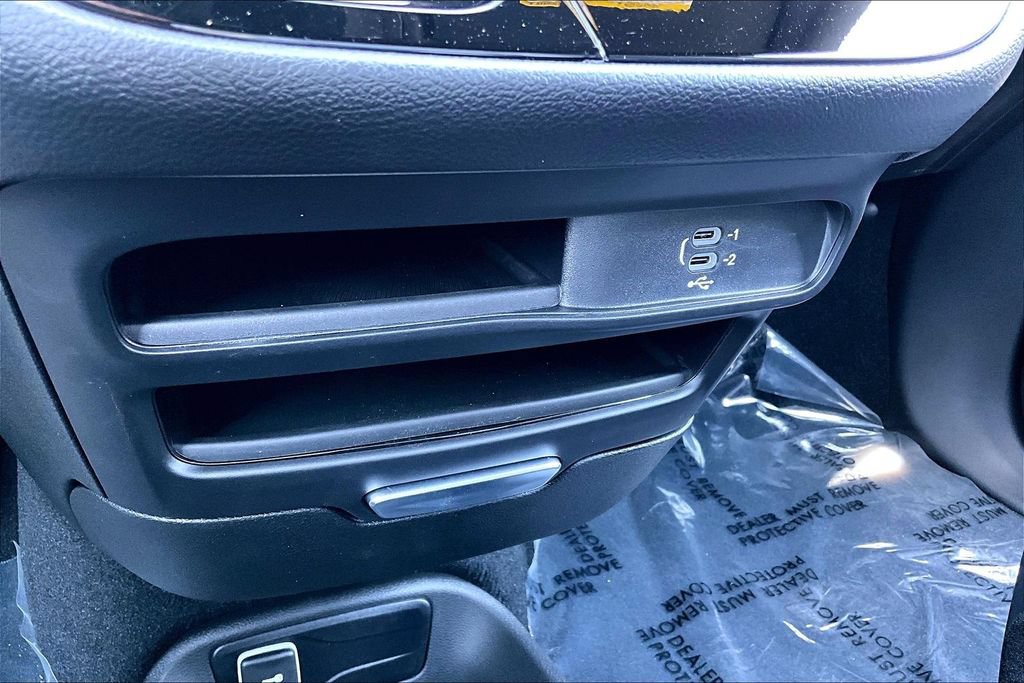 New 2027 Chrysler Pacifica Select FWD image 12
