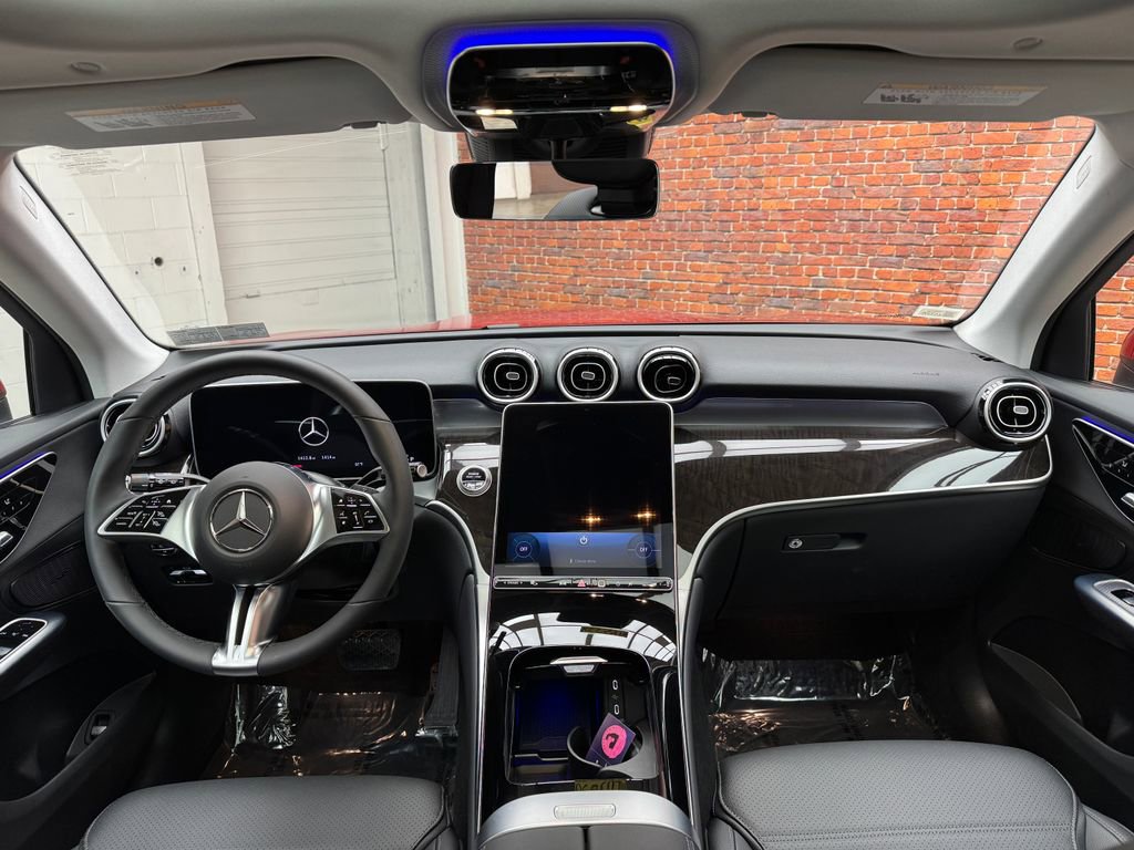 Used 2026 Mercedes-Benz GLC 300 GLC 300 image 12