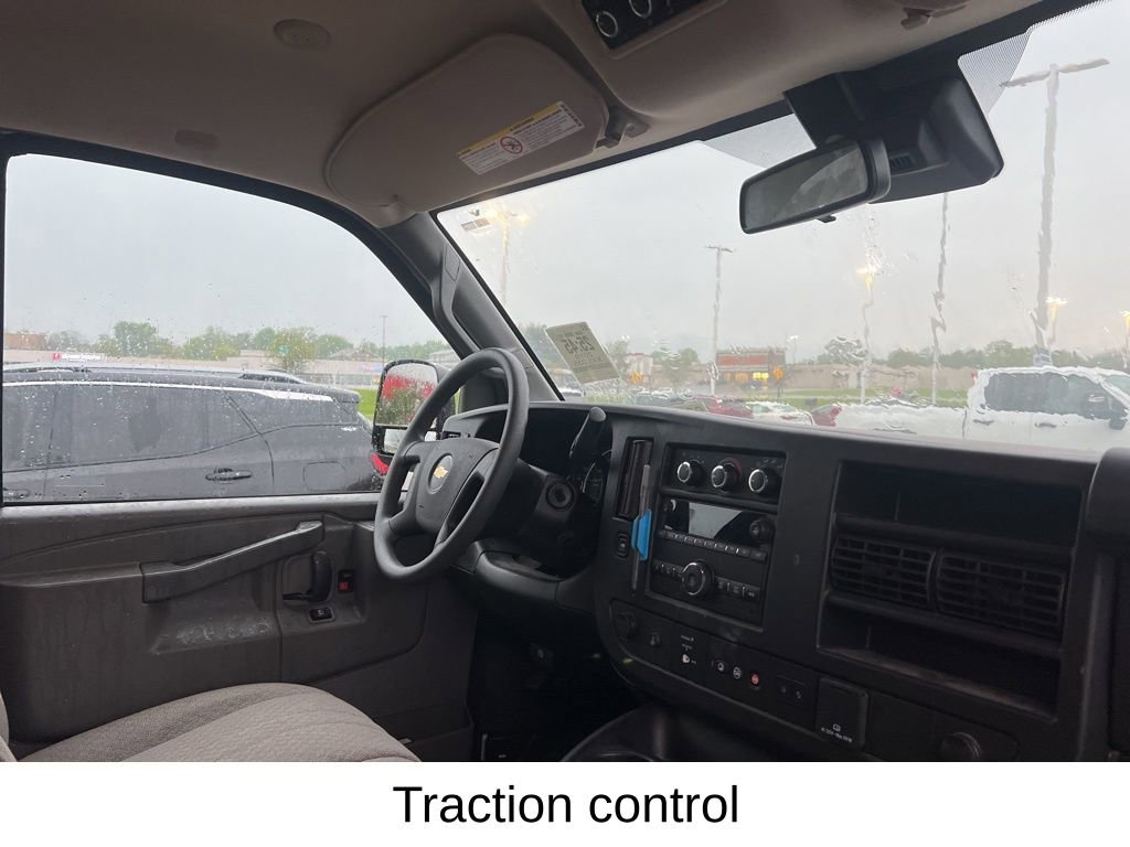 Used 2019 Chevrolet Express 3500 LT w/ LT Preferred Equipment Group RWD image 16