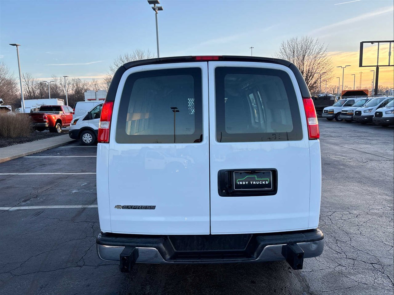 Used 2024 Chevrolet Express 2500 w/ Driver Convenience Package image 7