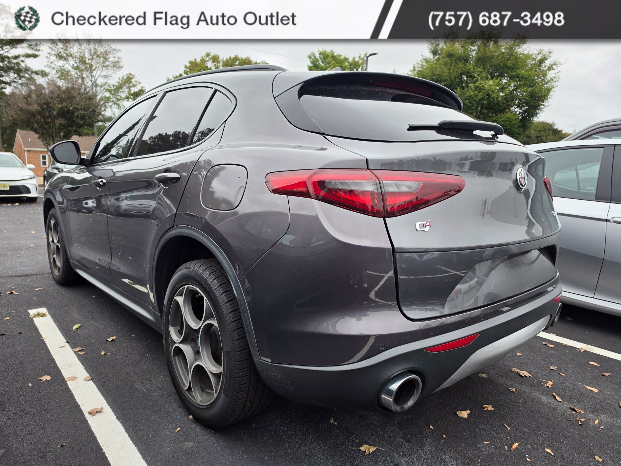 Used 2018 Alfa Romeo Stelvio Sport w/ Quick Order Package 22J Sport AWD/4WD image 4