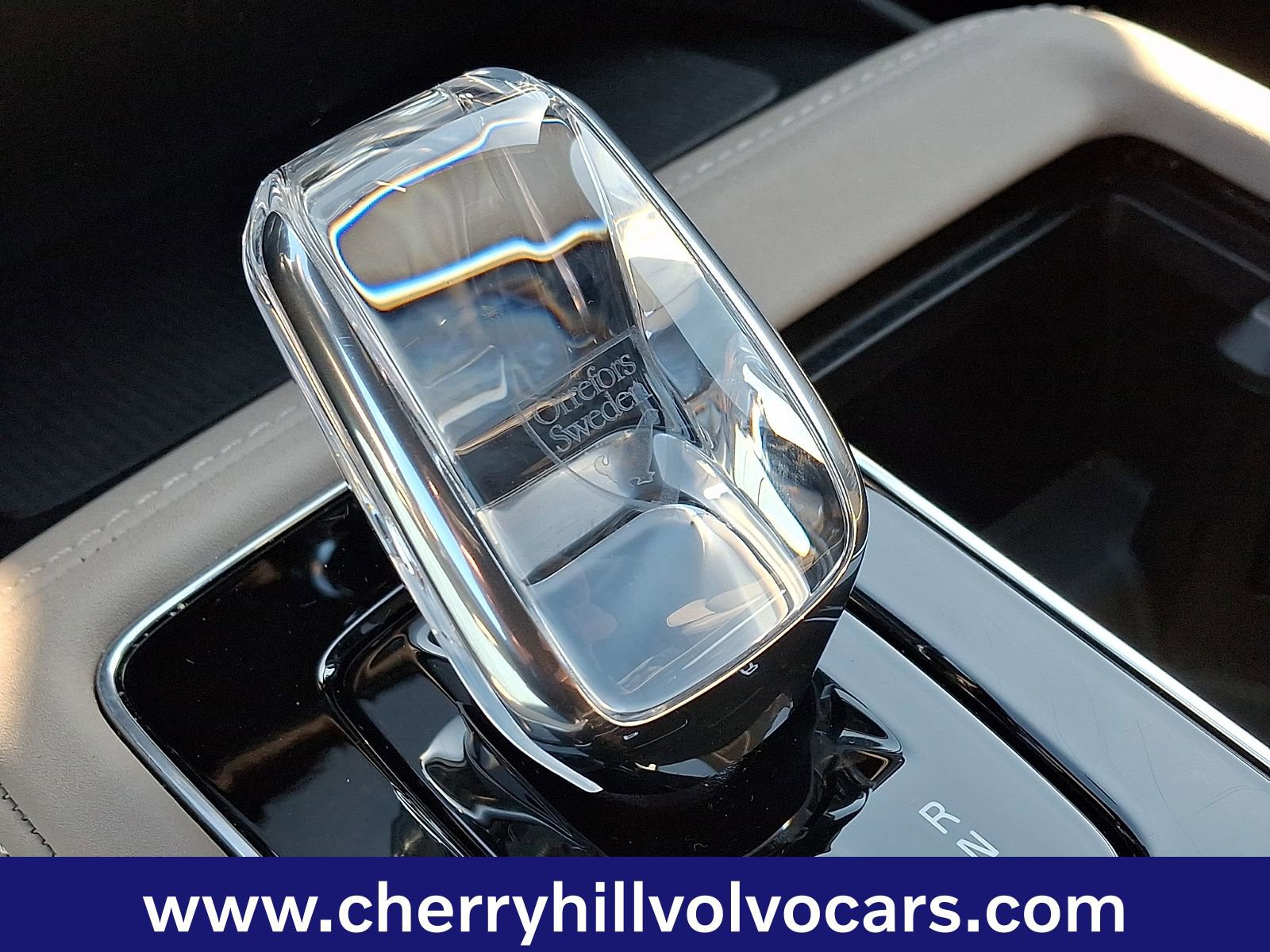 Certified 2025 Volvo XC90 B5 Plus image 16