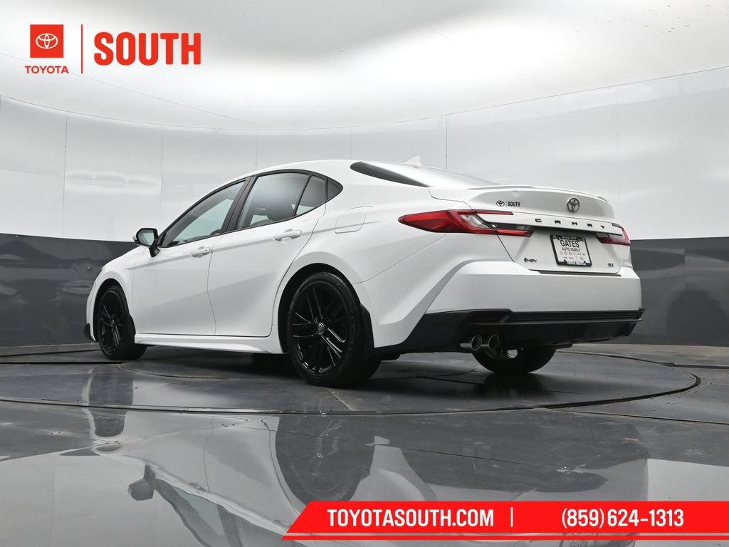 Used 2025 Toyota Camry SE w/ Convenience Package FWD image 46