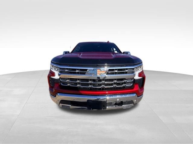 Used 2024 Chevrolet Silverado 1500 LTZ w/ LTZ Premium Package image 3