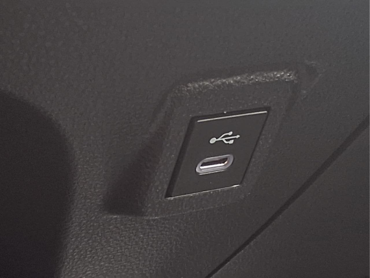 Used 2024 Toyota Corolla LE FWD image 16