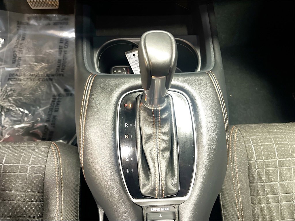 Used 2025 Honda HR-V Sport image 16