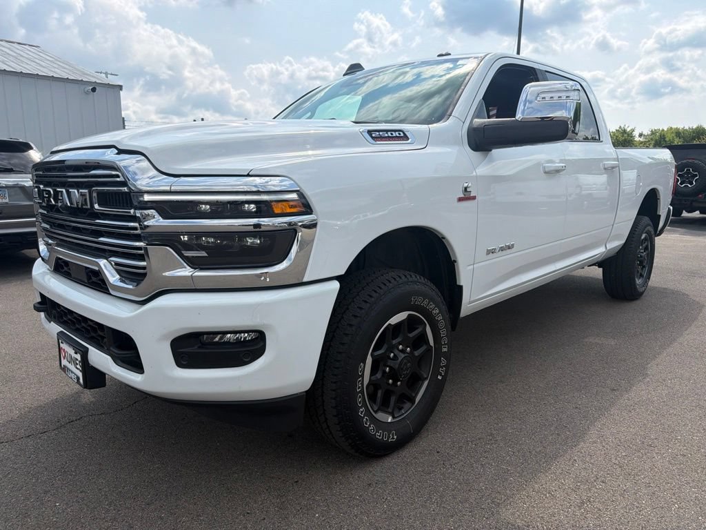 Used 2026 RAM 2500 Laramie AWD/4WD image 10