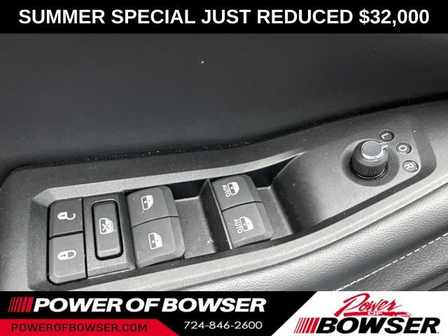 Used 2024 Jeep Grand Cherokee L Laredo AWD/4WD image 13