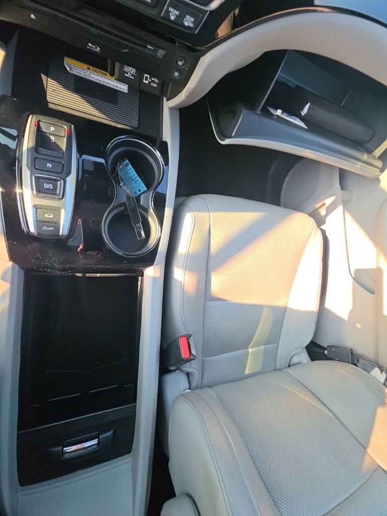 Used 2022 Honda Pilot Elite image 24