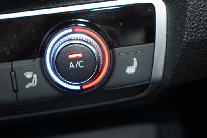 Used 2020 Audi Q3 2.0T Premium w/ Convenience Package image 27