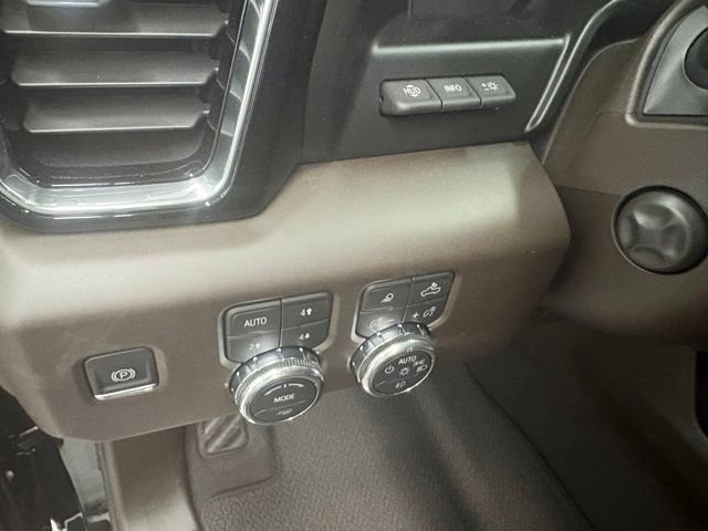 New 2026 GMC Sierra 1500 Denali AWD/4WD image 13