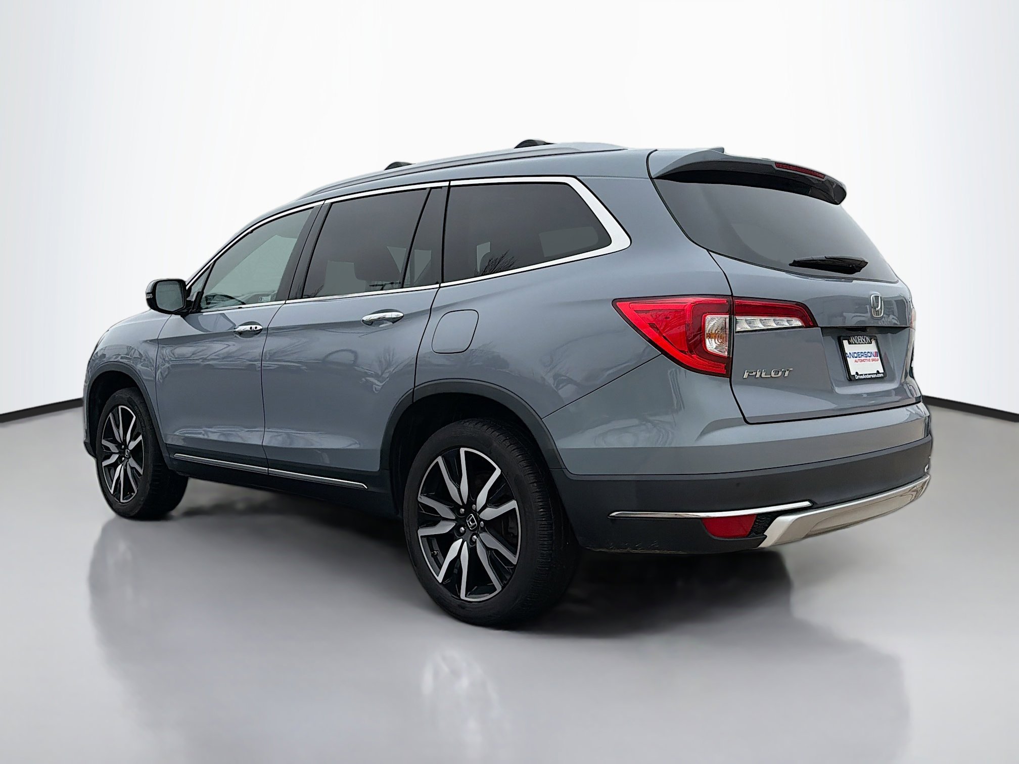 Used 2022 Honda Pilot Touring image 13