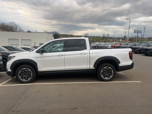 Used 2024 Honda Ridgeline Sport image 2