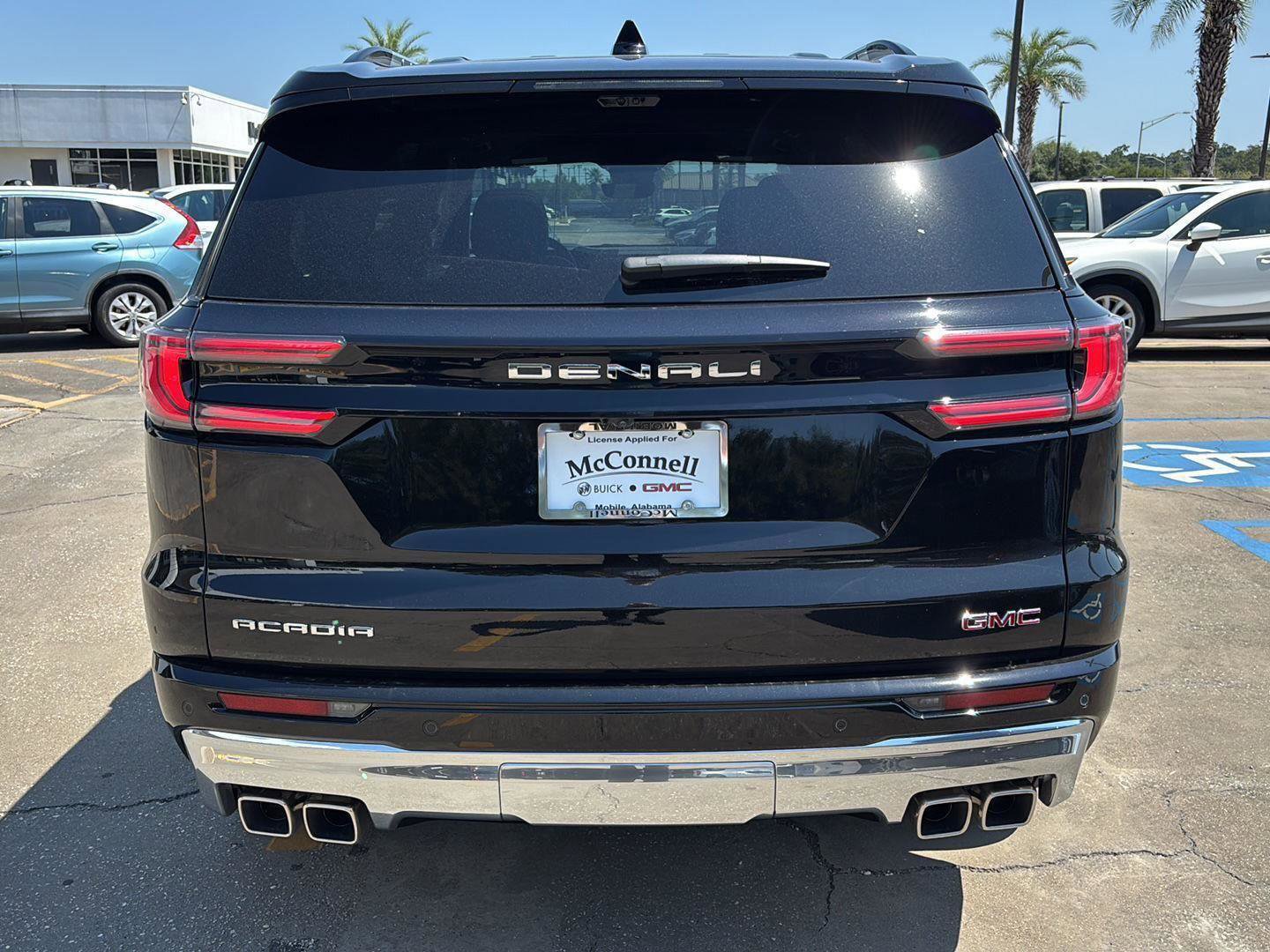 New 2025 GMC Acadia Denali w/ Super Cruise Package image 6