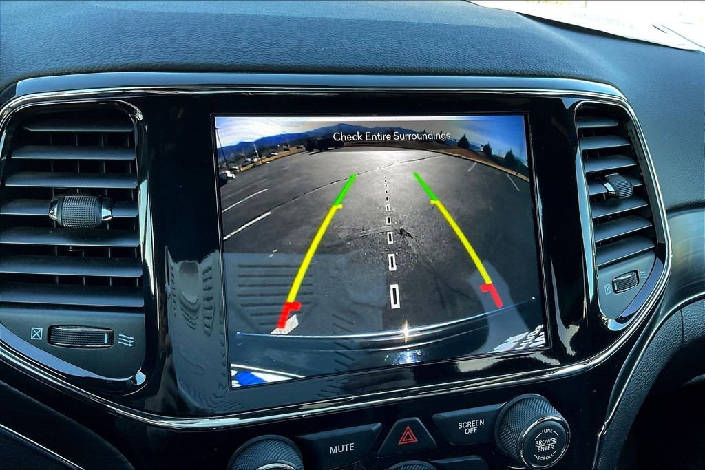 Used 2021 Jeep Grand Cherokee Limited w/ Premium Lighting Group image 14