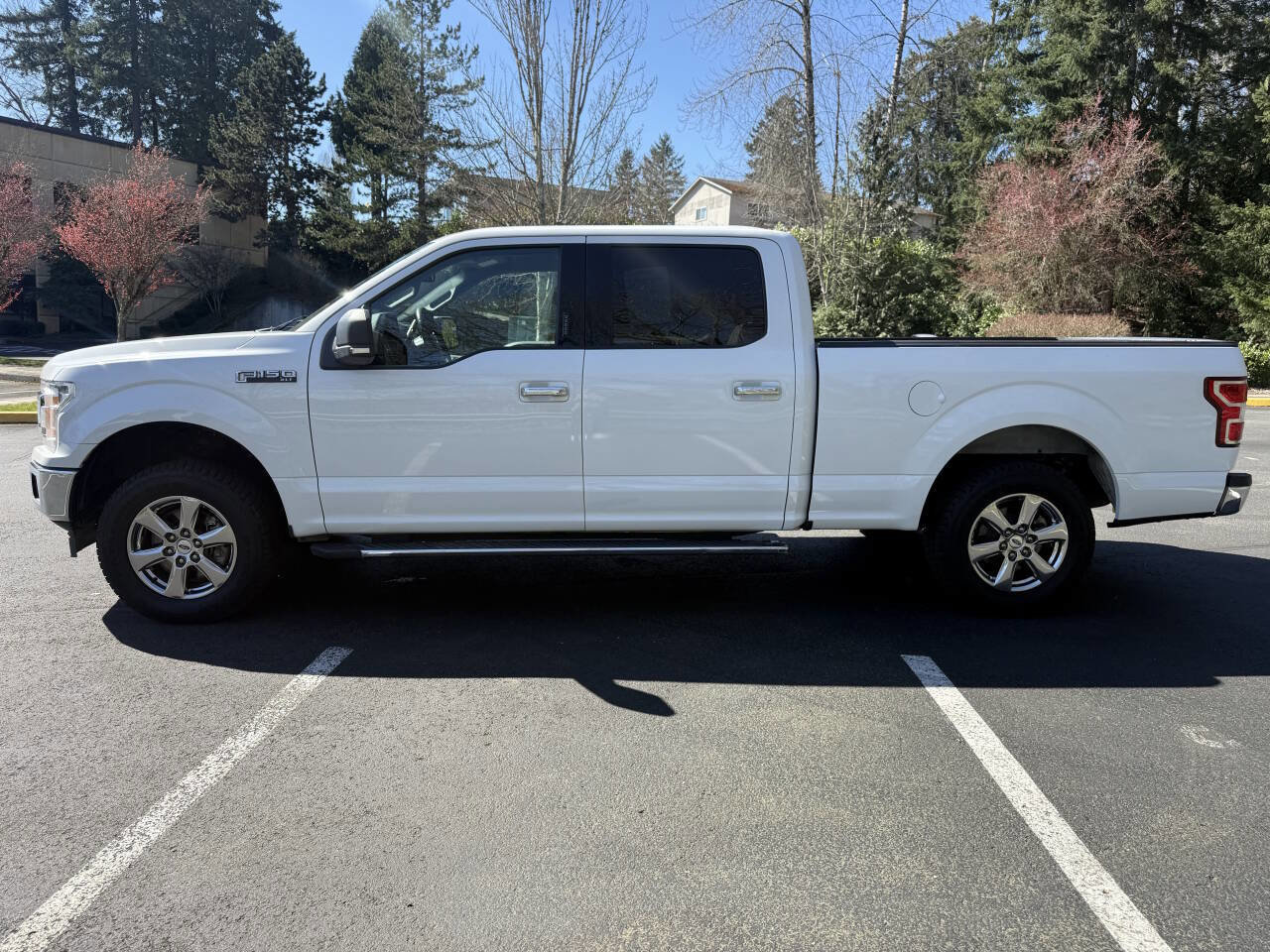 Used 2018 Ford F150 XLT w/ Equipment Group 302A Luxury image 2