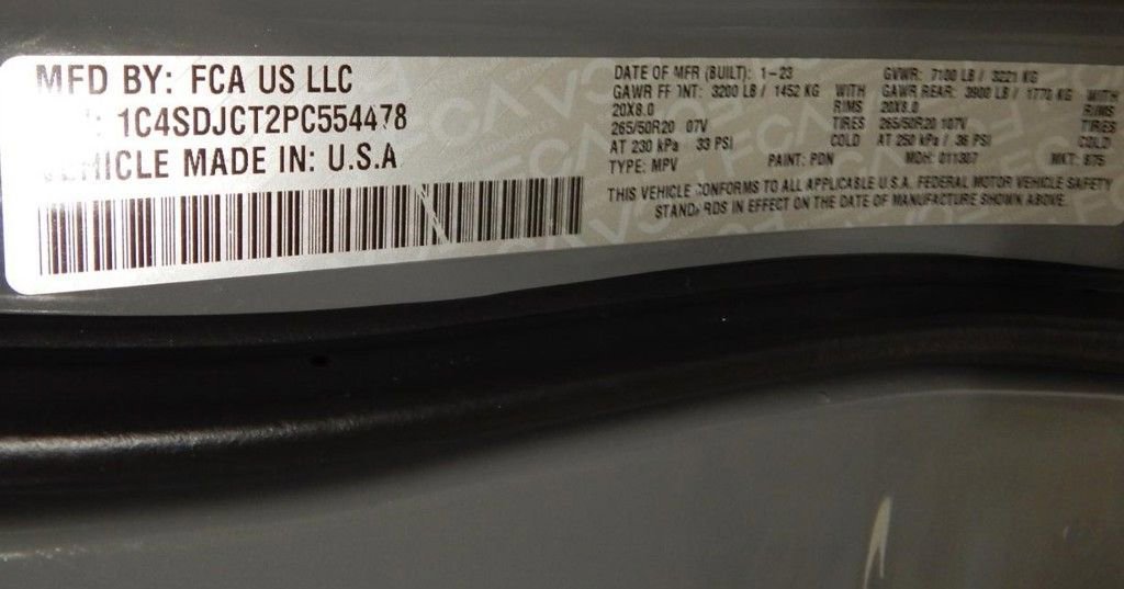 Used 2023 Dodge Durango R/T AWD/4WD image 12