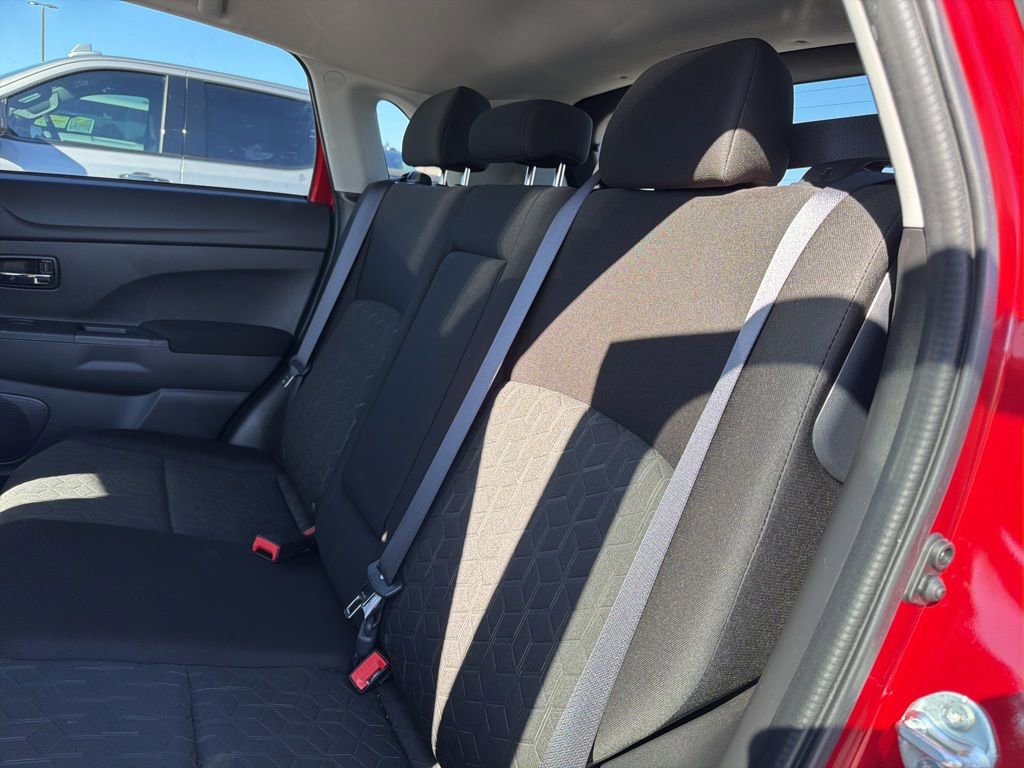 Used 2024 Mitsubishi Outlander Sport ES image 11