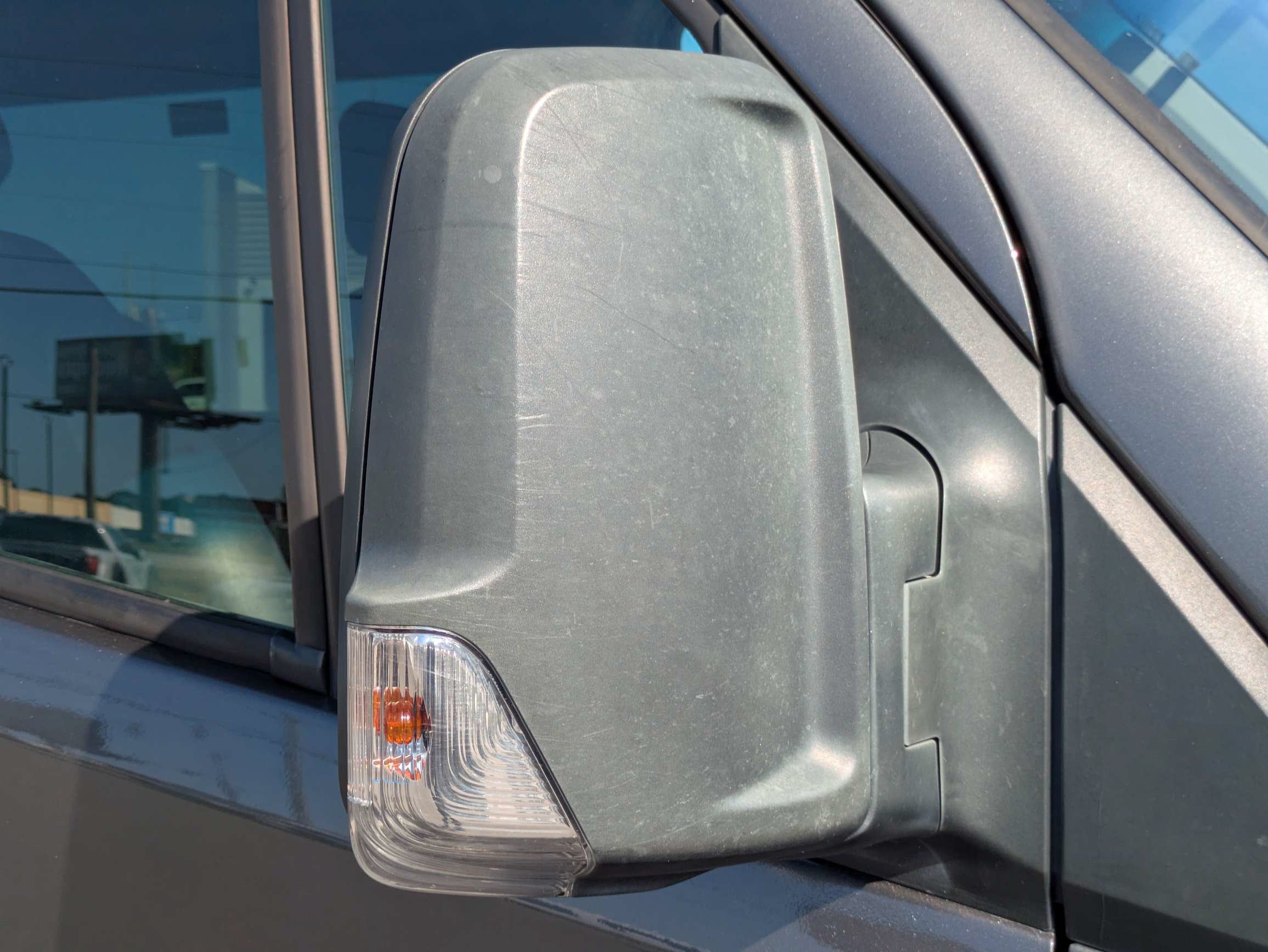 Used 2018 Mercedes-Benz Sprinter 2500 image 12