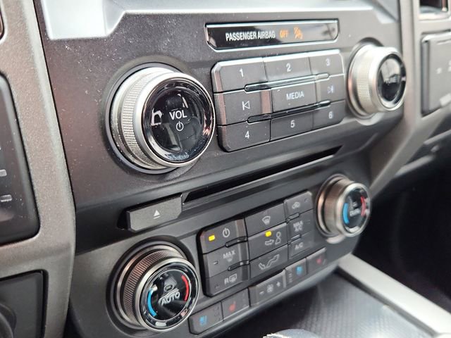 Used 2018 Ford F150 Raptor w/ Equipment Group 802A Luxury image 28