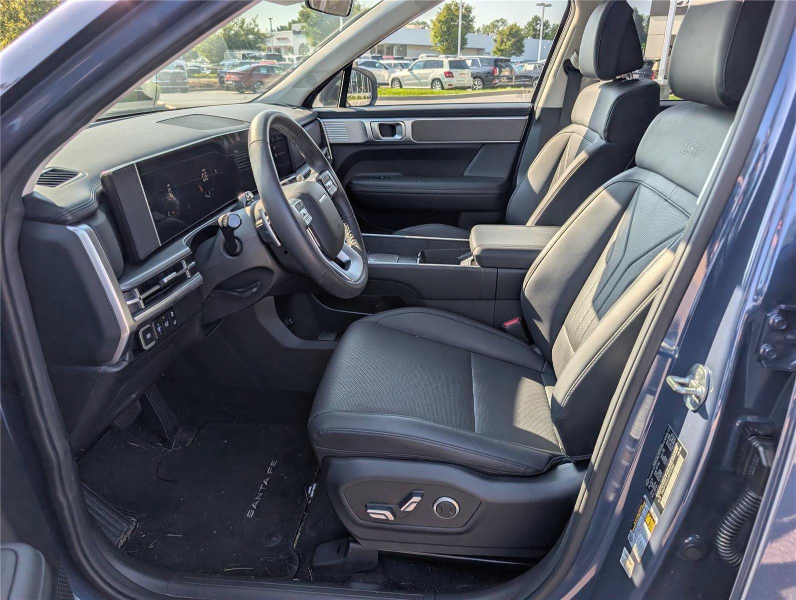 Used 2025 Hyundai Santa Fe XRT AWD/4WD image 18