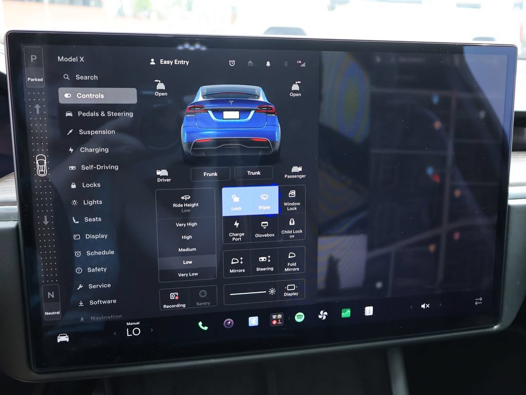 Used 2022 Tesla Model X AWD/4WD image 29
