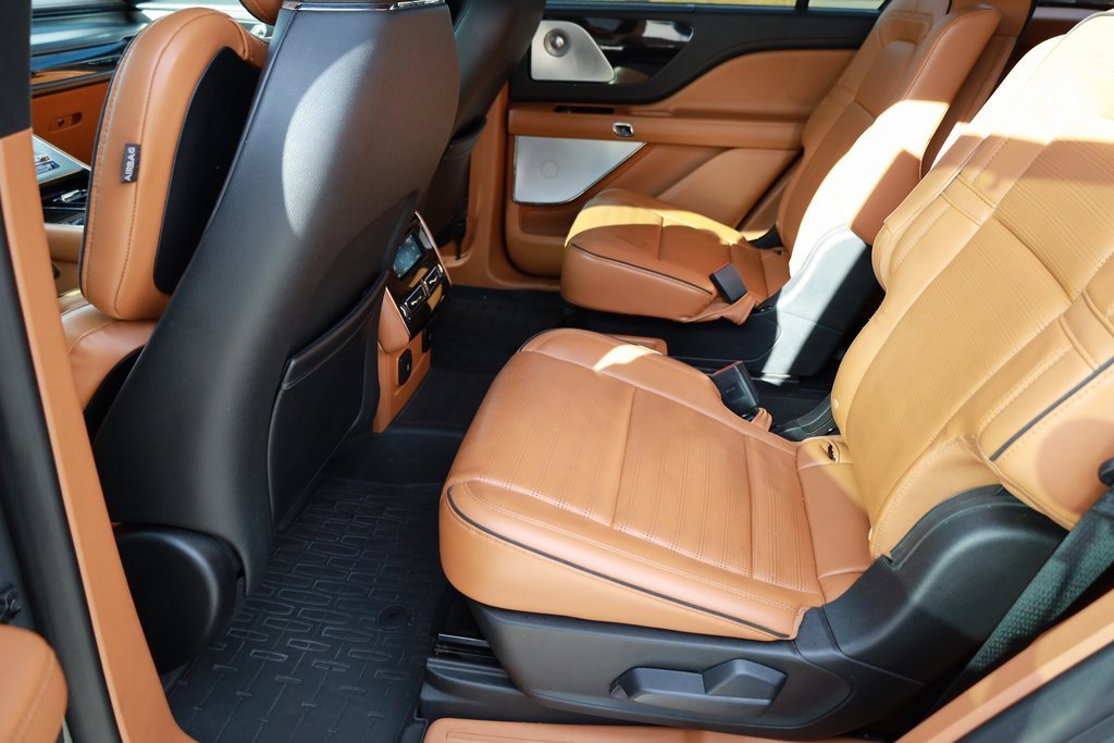 Used 2020 Lincoln Aviator Black Label image 17