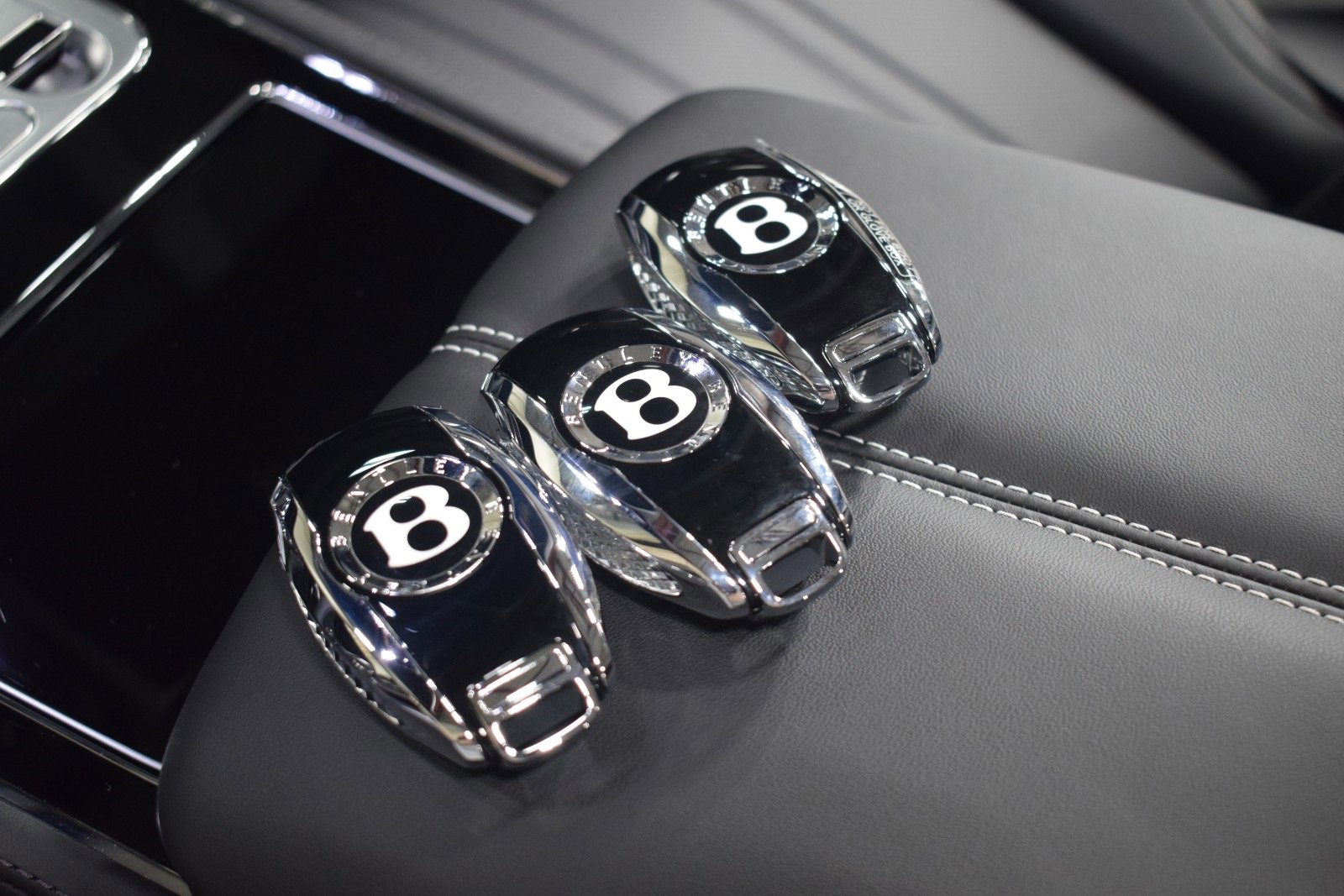 New 2026 Bentley Continental GTC image 39