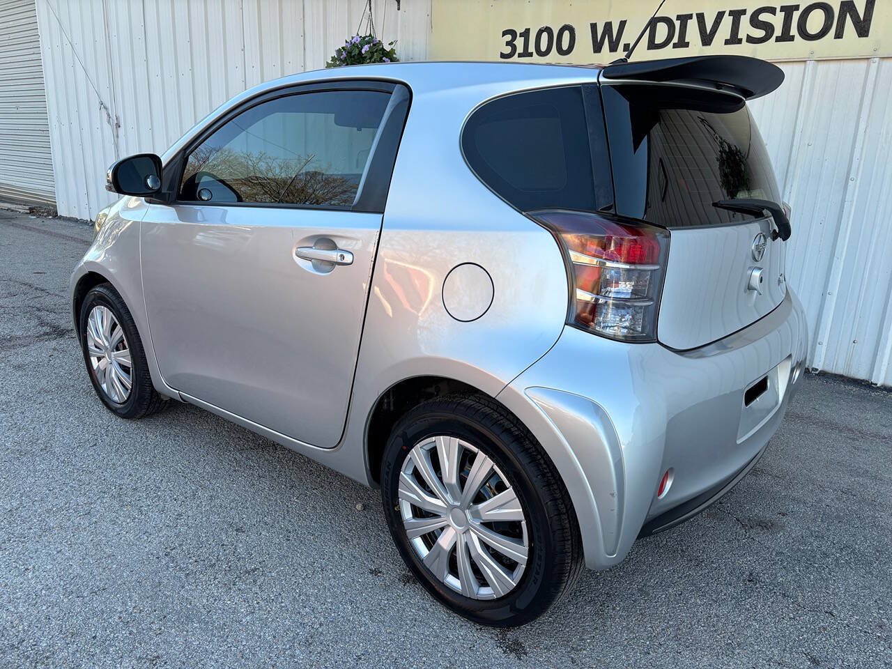Used 2012 Scion iQ FWD image 17