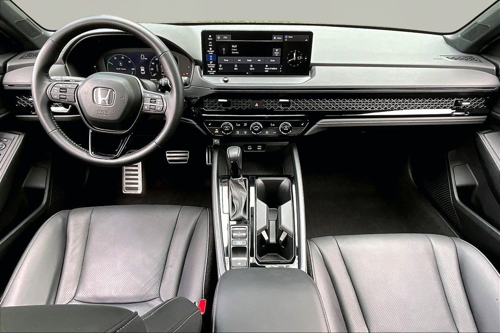 Used 2024 Honda Accord Sport image 8