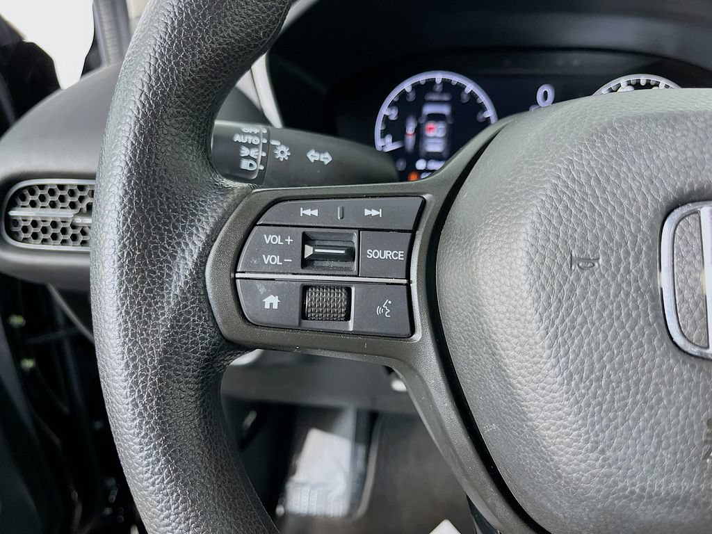 Used 2025 Honda HR-V LX image 14
