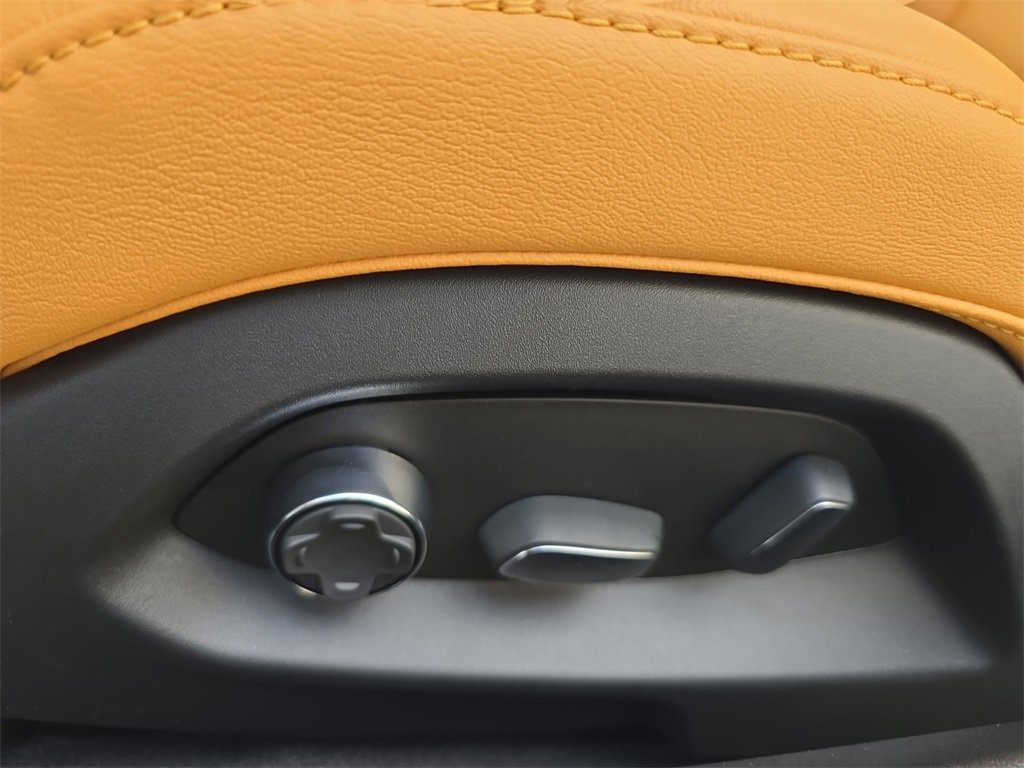 New 2025 Chevrolet Corvette Z06 image 18