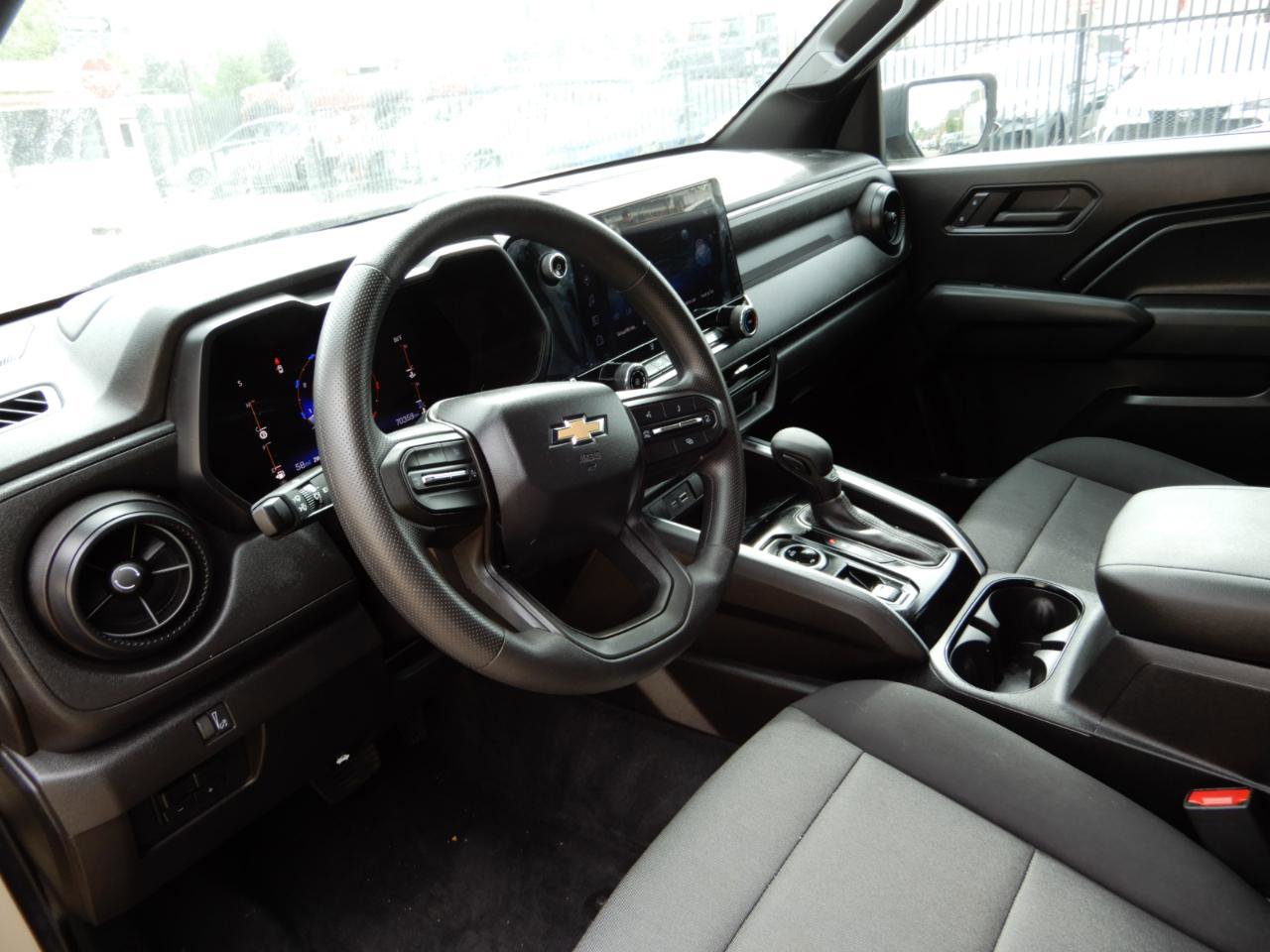 Used 2023 Chevrolet Colorado W/T w/ WT Convenience Package II AWD/4WD image 12