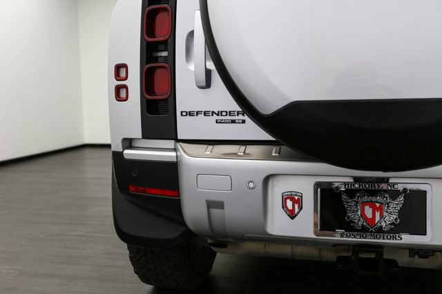 Used 2020 Land Rover Defender 110 SE AWD/4WD image 38