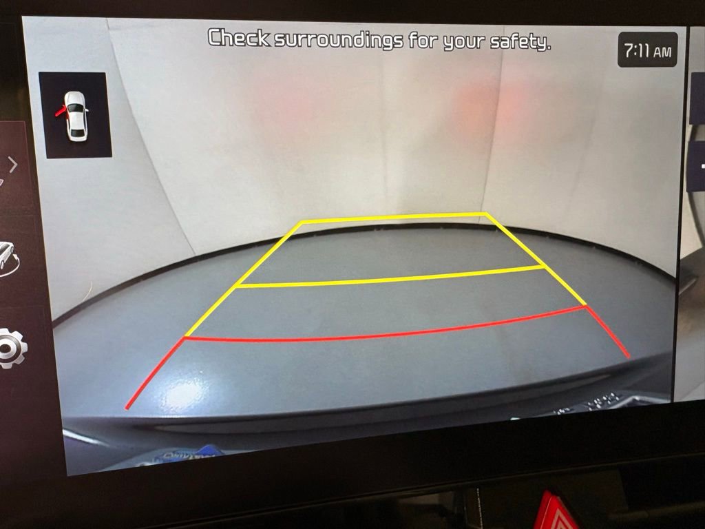 Used 2025 Kia Sportage SX Prestige image 31