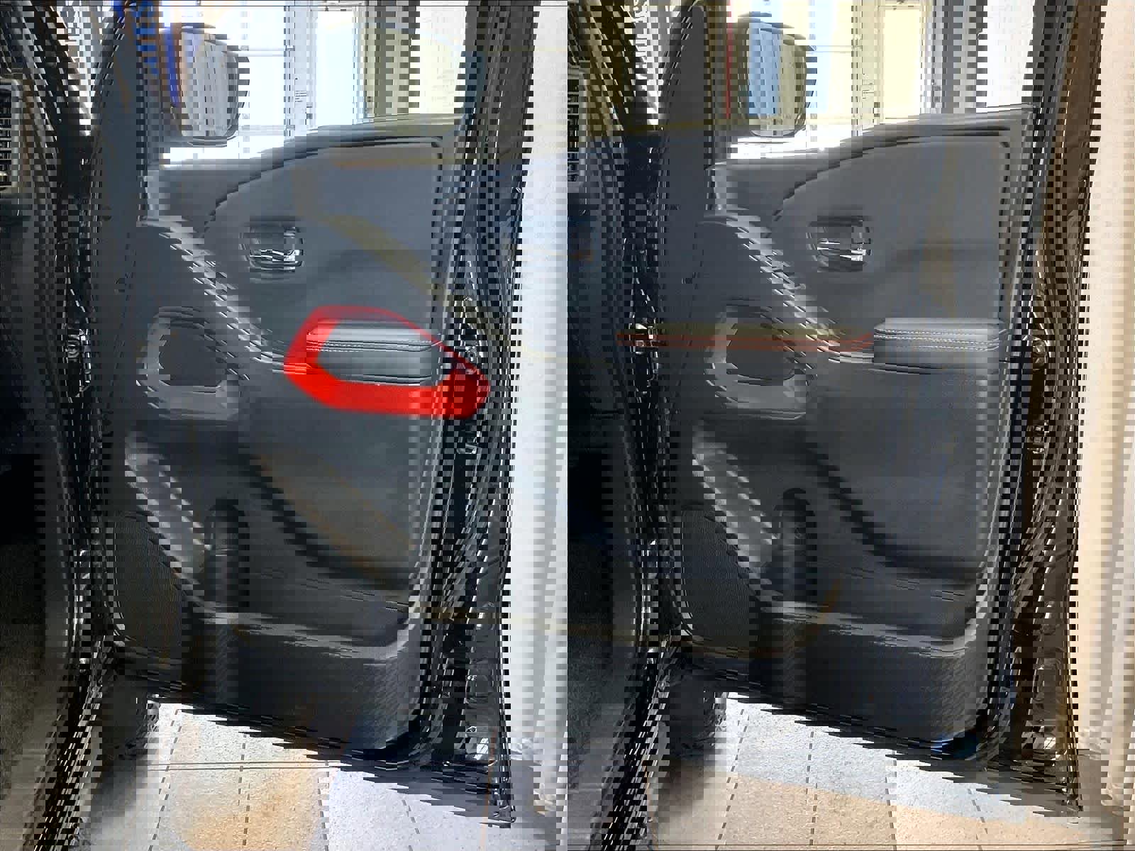 Certified 2022 Nissan Frontier PRO-4X w/ Technology Package AWD/4WD image 12