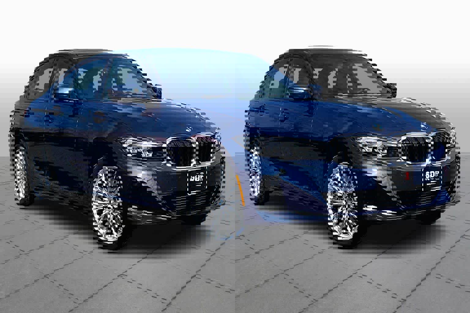 Certified 2023 BMW 330i xDrive 330i xDrive w/ Premium Package image 2