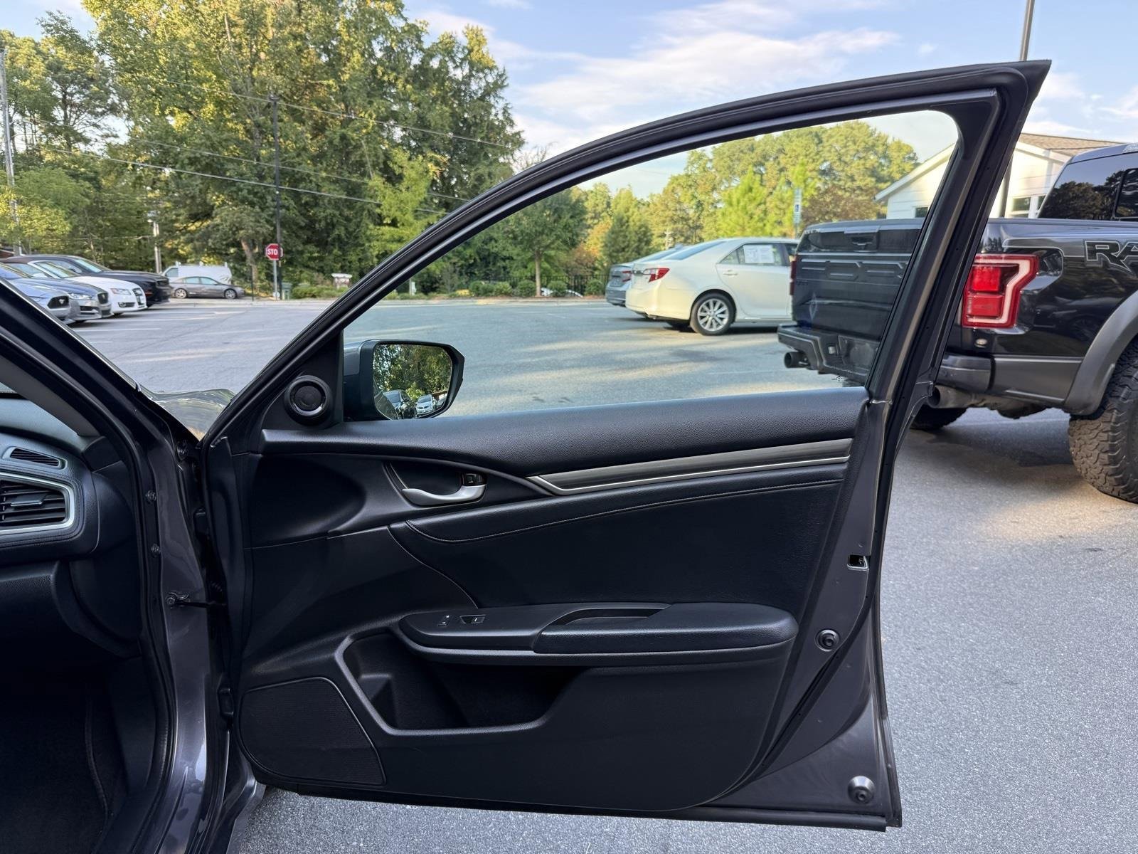 Used 2021 Honda Civic EX-L image 22