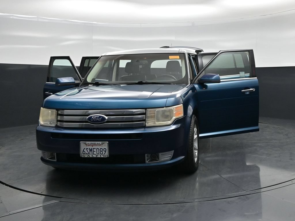 Used 2011 Ford Flex SEL FWD image 27