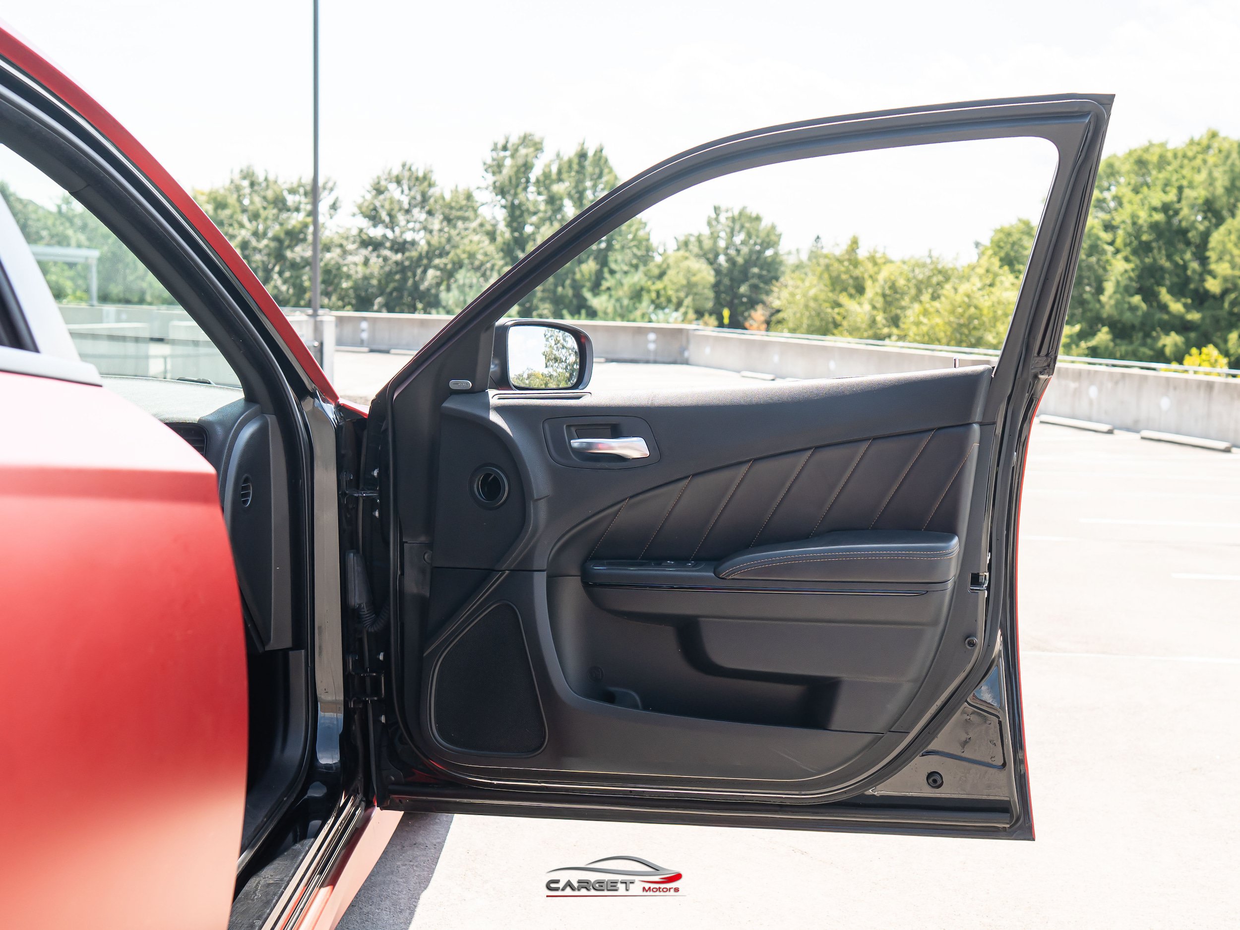 Used 2018 Dodge Charger R/T RWD image 41